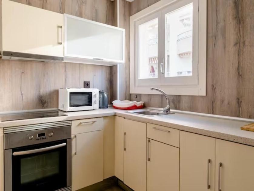 Apartamento Playa De Levante Y Port Aventura 살루 외부 사진