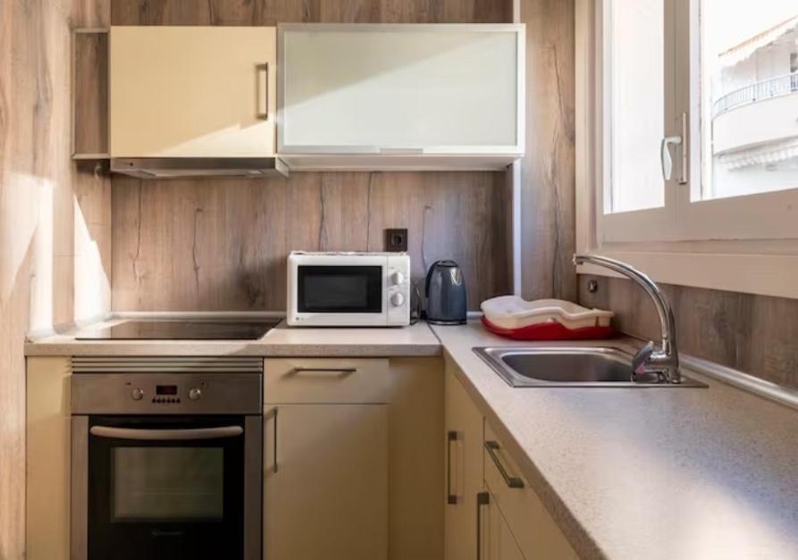 Apartamento Playa De Levante Y Port Aventura 살루 외부 사진
